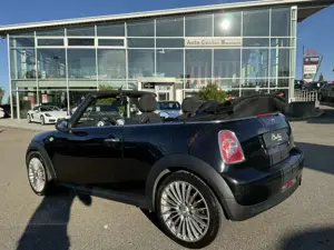 MINI One Cabrio KLIMAANLAGE/SITZHEIZUNG/PARKSENSOR Bild 3