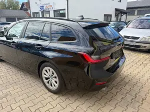 BMW 330 330 e Bild 3