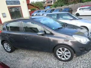 Opel Corsa Corsa  5-Türer 1.2 16V ecoFLEX Active Klima Alu Bild 4