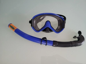 Taucherbrille mit Schnorchel
