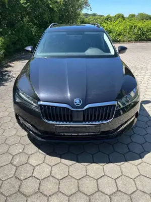 Skoda Superb Superb Combi 2.0 TDI Active