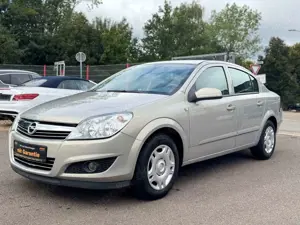 Opel Astra 1.6i Lim. Stufenheck TÜV+Insp. neu