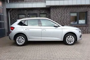 Skoda Kamiq Selection Automatik/ACC/LED/PDC/AHK Bild 2