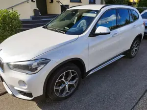 BMW X1 xDrive 20 d xLine AHK 8fach, Tüv neu
