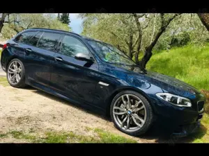 BMW M550 M550 d xDrive Touring LCI Voll LED BO ACC PanoStH
