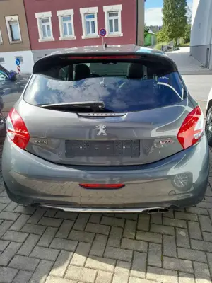 Peugeot 208 GTi 1.6 200 Sitzheizung Navi Pamoramadach Bild 5