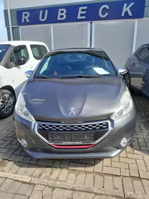 Peugeot 208 GTi 1.6 200 Sitzheizung Navi Pamoramadach Bild 3