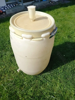 Kunststoff-Fass, Maischefass, Mostfass, 120 L.,Auslaufhahn, Spund