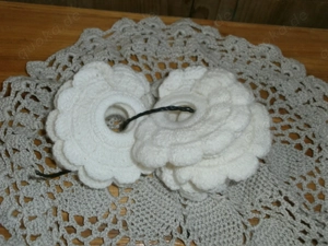 Deckchen+Serviettenhalter -Den Preis von 1,-- muss man angeben damit die Anzeige veröffentlicht wird Bild 3