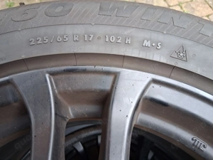 Winterreifen 225 65 R 17 * 102 H* MS gebraucht