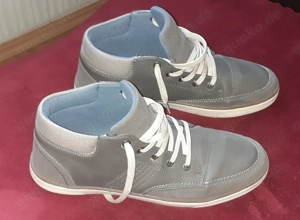 Herrenschuhe Gr.44 - Den Preis von 1,-- muss man angeben damit die Anzeige veröffentlicht wird. Bild 2