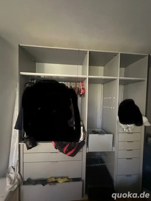 kleidschrank