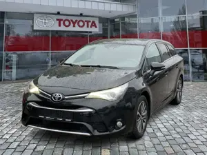 Toyota Avensis Touring Sports 2.0 EditionS+ Top Gepflegt