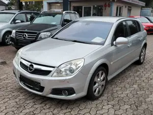 Opel Signum Cosmo 1.9 CDTI / Automatik /