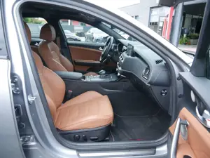 Kia Stinger 3.3 V6 T-GDI GT 4WD SITZBELÜFTUNG LED Bild 2