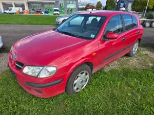 Nissan Almera Acenta 1.8 Automatik