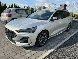Ford Focus Turnier ST-Line X-Matrix-El.Kofferraum-ACC