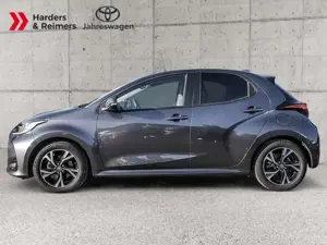 Toyota Yaris Hybrid Style PDC ACC KAMERA KLIMA SHZ Bild 5