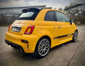 Abarth 595C Pista Modena *Navi*Garantie Bild 4 Abarth 595C Pista Modena *Navi*Garantie Bild 4