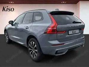 Volvo XC60 B4 Diesel PLUS Dark Bild 3