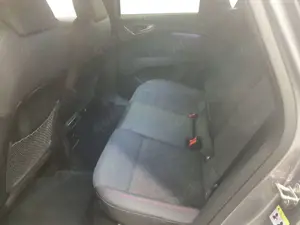 Audi Q4 e-tron 45 quattro S line, AHK, Matrix Bild 4