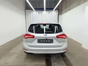 Ford Focus Titanium LED Navi AppLink SHZ GRA PDC Bild 5