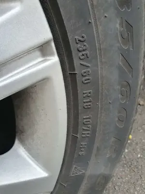 Jaguar E-Pace R-Dynamic HSE AWD