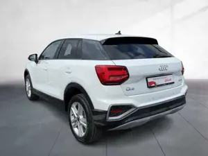 Audi Q2 35 TDI advanced Matrix AHZV S tronic Bild 3