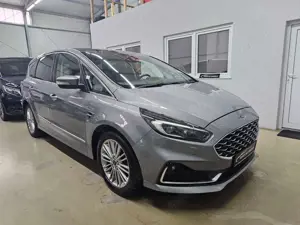 Ford S-Max Vignale AWD 7.Sitzer Kamer Vor+Hi Pano LED Bild 3