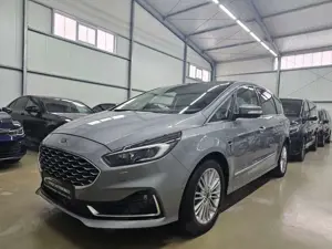 Ford S-Max Vignale AWD 7.Sitzer Kamer Vor+Hi Pano LED