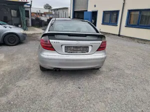 Mercedes-Benz C 230 C-Klasse Kompressor Sportcoupe automtik gedriebe Bild 2