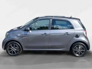 smart forFour EQ  +passion ++Pano+Allwetter+Navi+Winter+ Bild 3