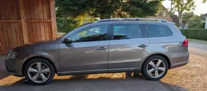Volkswagen Passat Variant TDI 170 PS ACC AHK XENON LINE Sitzbelüftung 2. Hd.