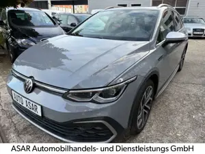 Volkswagen Golf VIII 2.0 TDI Variant Alltrack 4Motion/AHK/