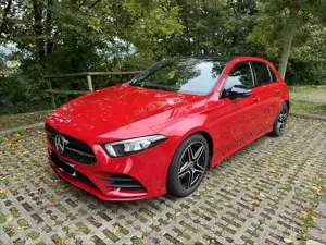 Mercedes-Benz A 180 7G-DCT AMG Line