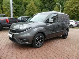 Fiat Doblo Doblò Kasten 1.6*Klima*Sitzhzg*Kam*Navi
