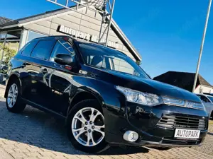 Mitsubishi Outlander ClearTec Instyle 4WD *7 SITZE*LEDER*