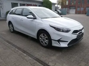 Kia Ceed / cee'd Ceed SW 1.5T GDi DCT7 Navi Kamera