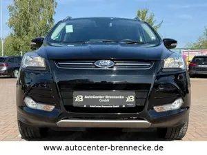 Ford Kuga Titanium *Panoramadach*8-fach bereift* Bild 2