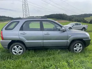 Kia Sportage 2.0 CRDi EX Bild 3