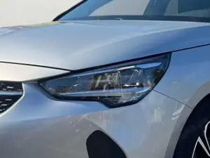 Opel Corsa 1.2 100PS Turbo Elegance Bild 5