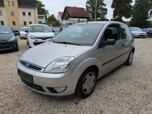 Ford Fiesta Fiesta 1.6 Automatik Ghia Bild 1