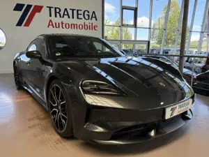 Porsche Taycan 4S Innodrive Head Up Pano Matrix Approved