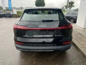 Audi e-tron 50 quattro NAVI+LED+CCS+KAMERA+PANORAMA+V Bild 4