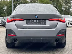 BMW 420 420 d xDrive M Sport / Glasdach / Individual Lack Bild 5