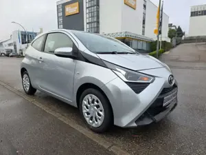 Toyota Others AYGO x-play*1.Hand*Rückfahrkamera