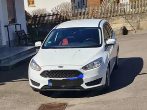 Ford Focus Focus Turnier 1.0 EcoBoost Start-Stopp-SystemTrend