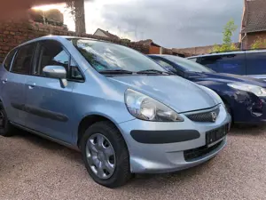 Honda Jazz 1.4 LS // 1.Hand //Klima.// sehr gepflegt Tüv neu Bild 5