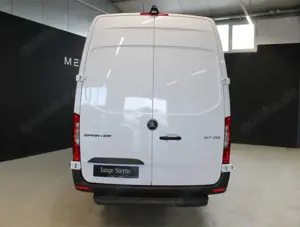 Mercedes-Benz Sprinter Bild 4