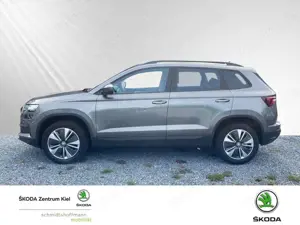 Skoda Karoq 2.0 TDI Ambition (EURO 6d) Klima Rückfahrkamera Bild 3